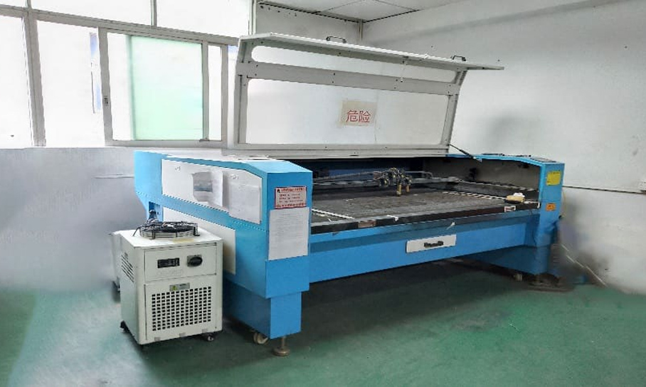 Non-metallic Laser Cutting Machine